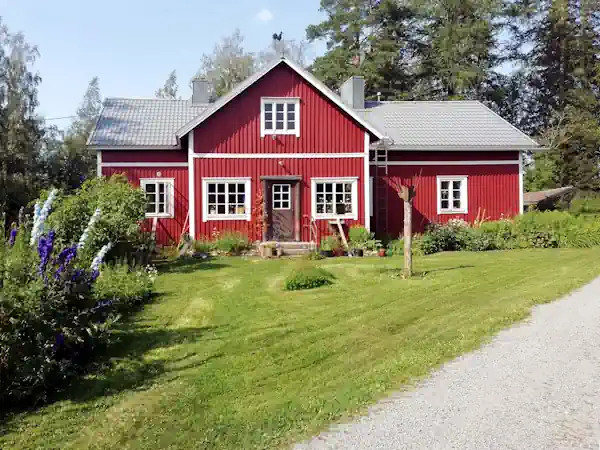 Taidetila Kivisavu, päärakennus